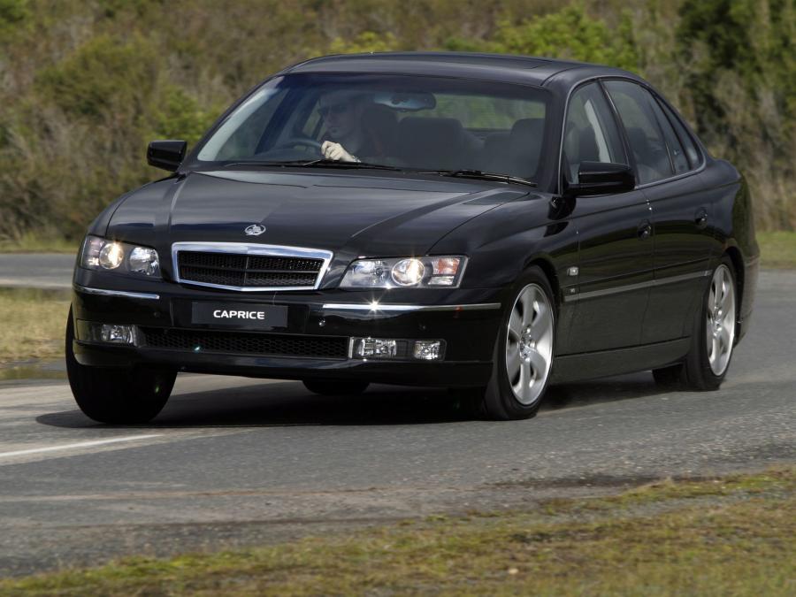  Holden Caprice 2004 года  (фото 12 из 16)